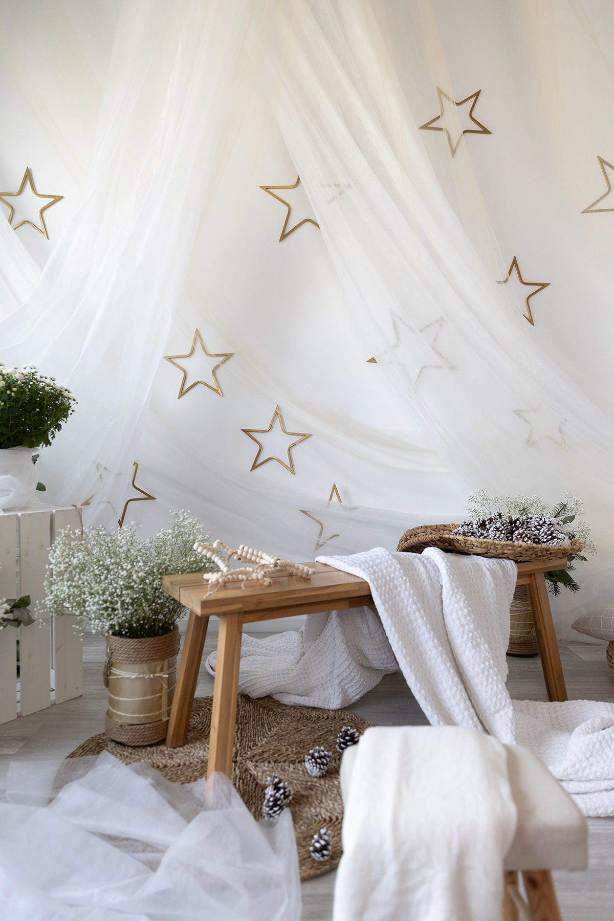 Gold und Beige Weihnachtsdeko